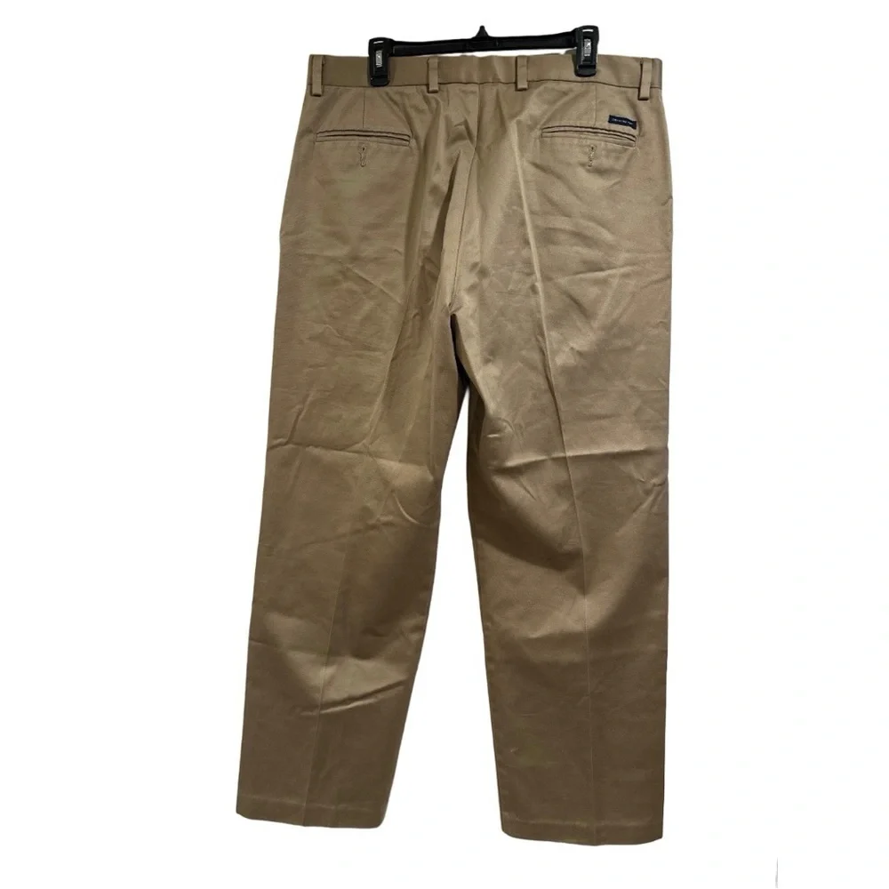 Bundle of 2 Dockers Classic Fit in Brown & Tan 38x32 Dress Pants 100% Cotton EUC